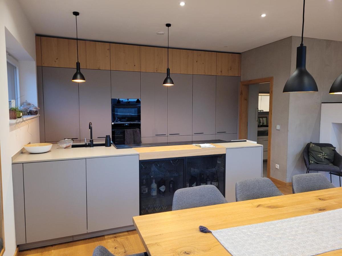 Traumhaus In Den Weinbergen - Max 8 Personen - Mit Self-Check-In Villa Sankt Stefan ob Stainz Exteriör bild