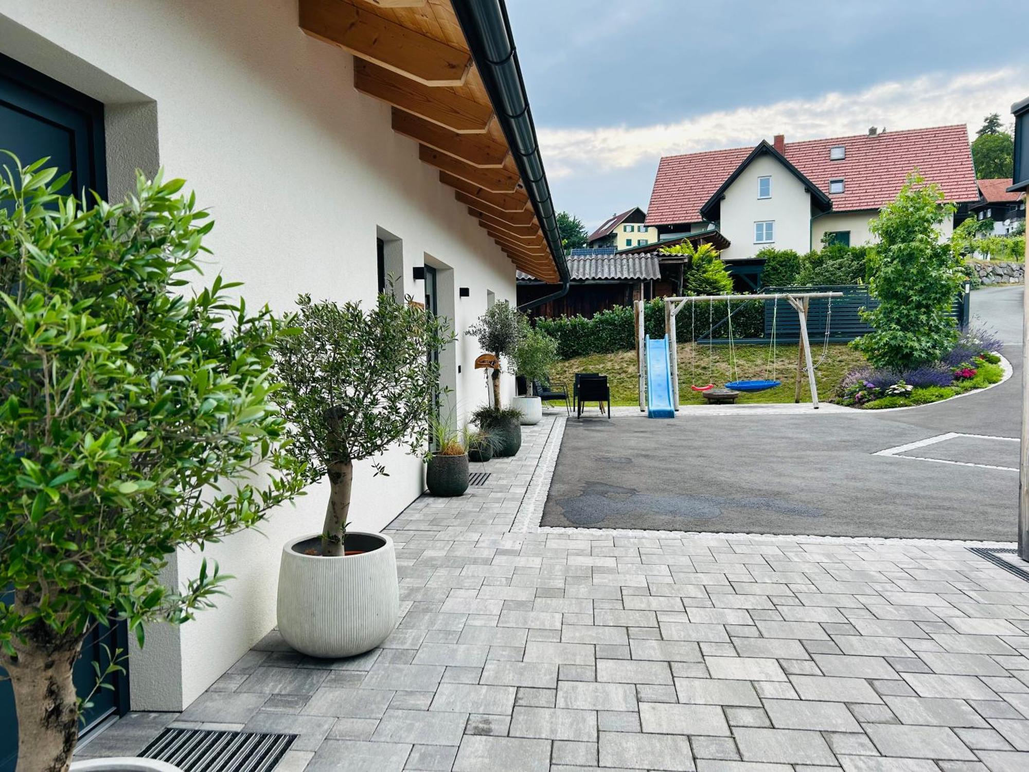 Traumhaus In Den Weinbergen - Max 8 Personen - Mit Self-Check-In Villa Sankt Stefan ob Stainz Exteriör bild